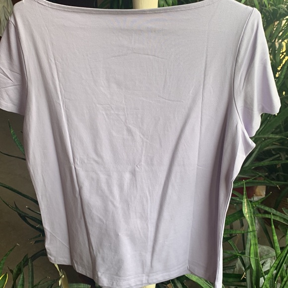 SOFT SOFT SOFT: boatneck, stretchable lavender color tee from Australian brand - Picture 3 of 3
